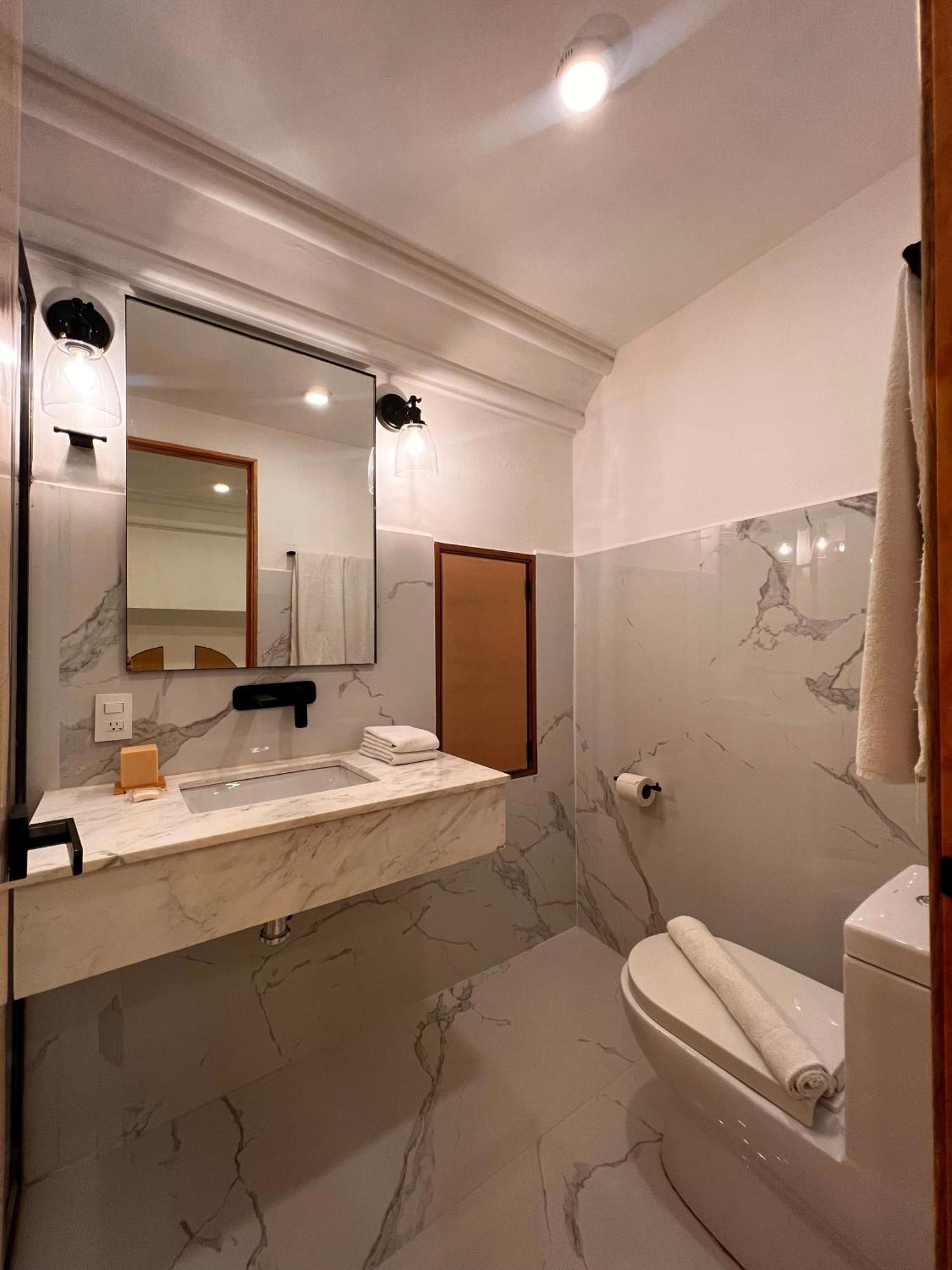 Hotel Atia Гвадалахара Экстерьер фото